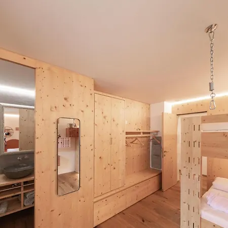 Stunning Family Flat With Sauna And Parking Near Schwarzsee In Apartment Davos